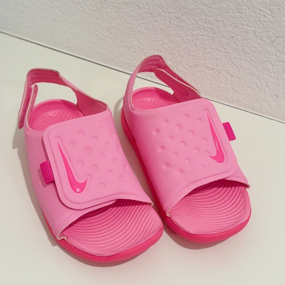 Nike Kids Bright Pink Sandals Size 10C